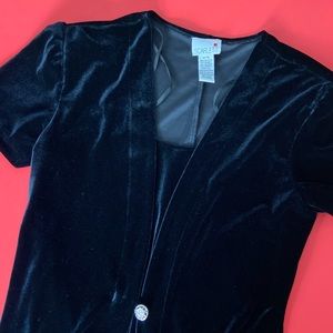Vintage 90’s Solid Black Velvet Mock Cardigan Short Sleeve Cocktail Dress
